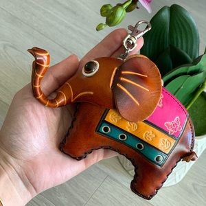 Elephant coin bag